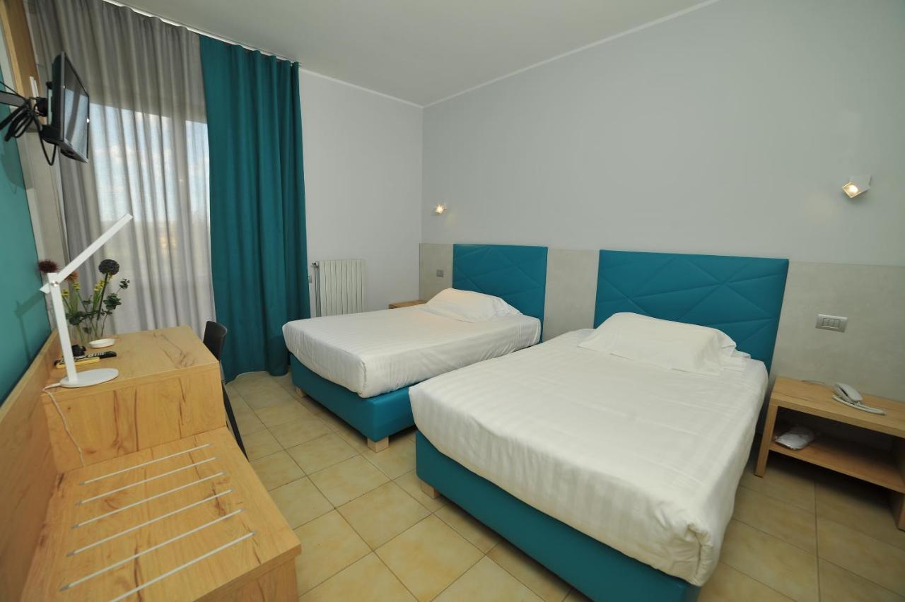 Hotel San Crispino Morrovalle Luaran gambar