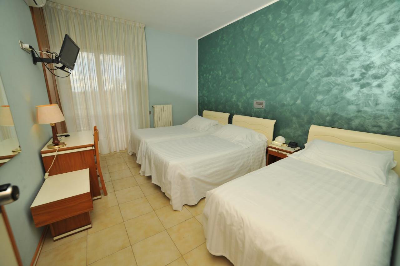 Hotel San Crispino Morrovalle Luaran gambar