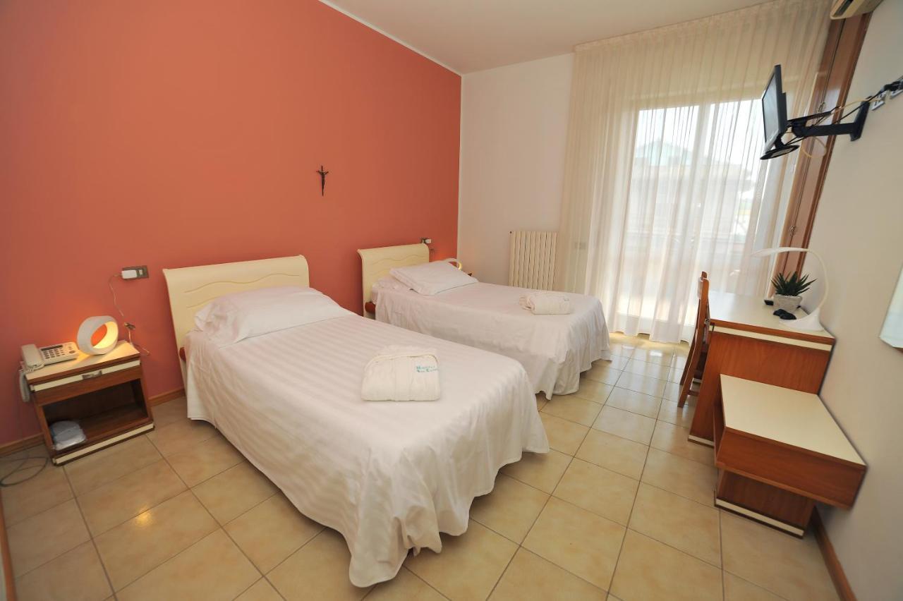 Hotel San Crispino Morrovalle Luaran gambar
