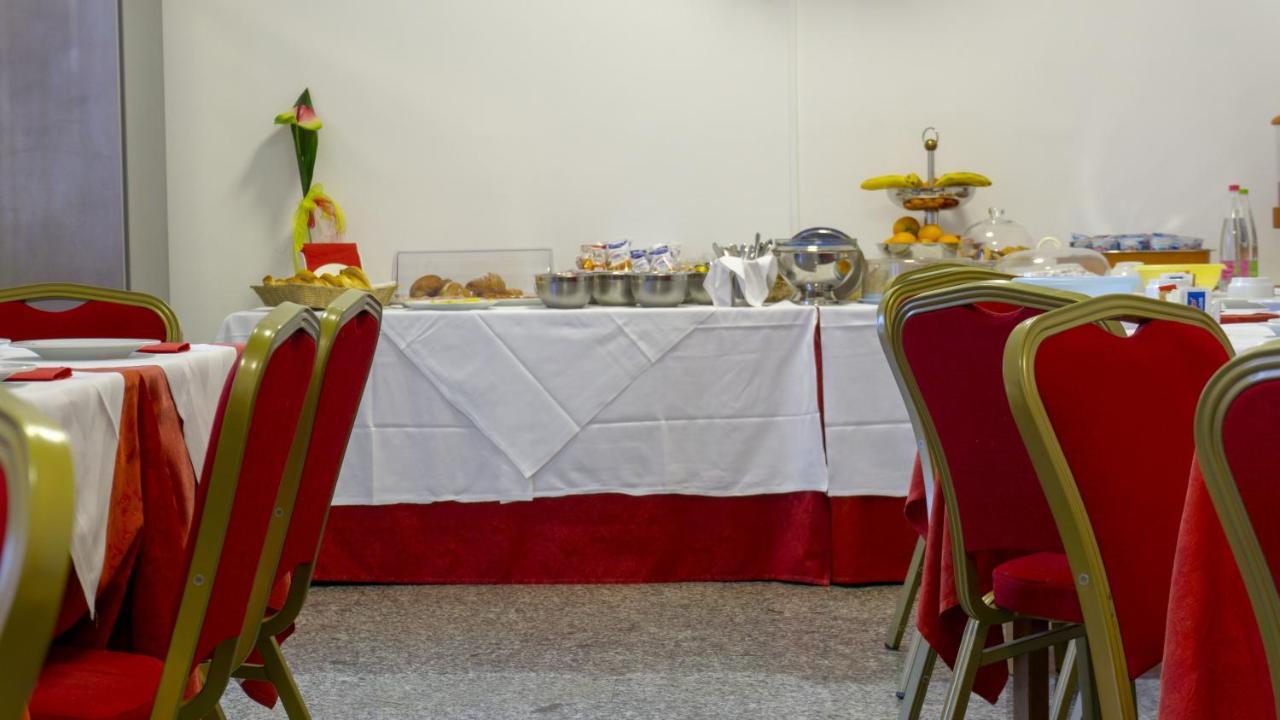 Hotel San Crispino Morrovalle Luaran gambar